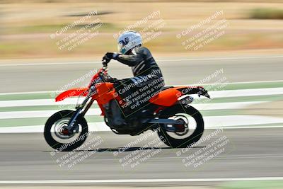 media/Sep-07-2025-TrackXperience (Sun) [[ee17e62fad]]/Level 2/Session 4 (Lower Chicane)/